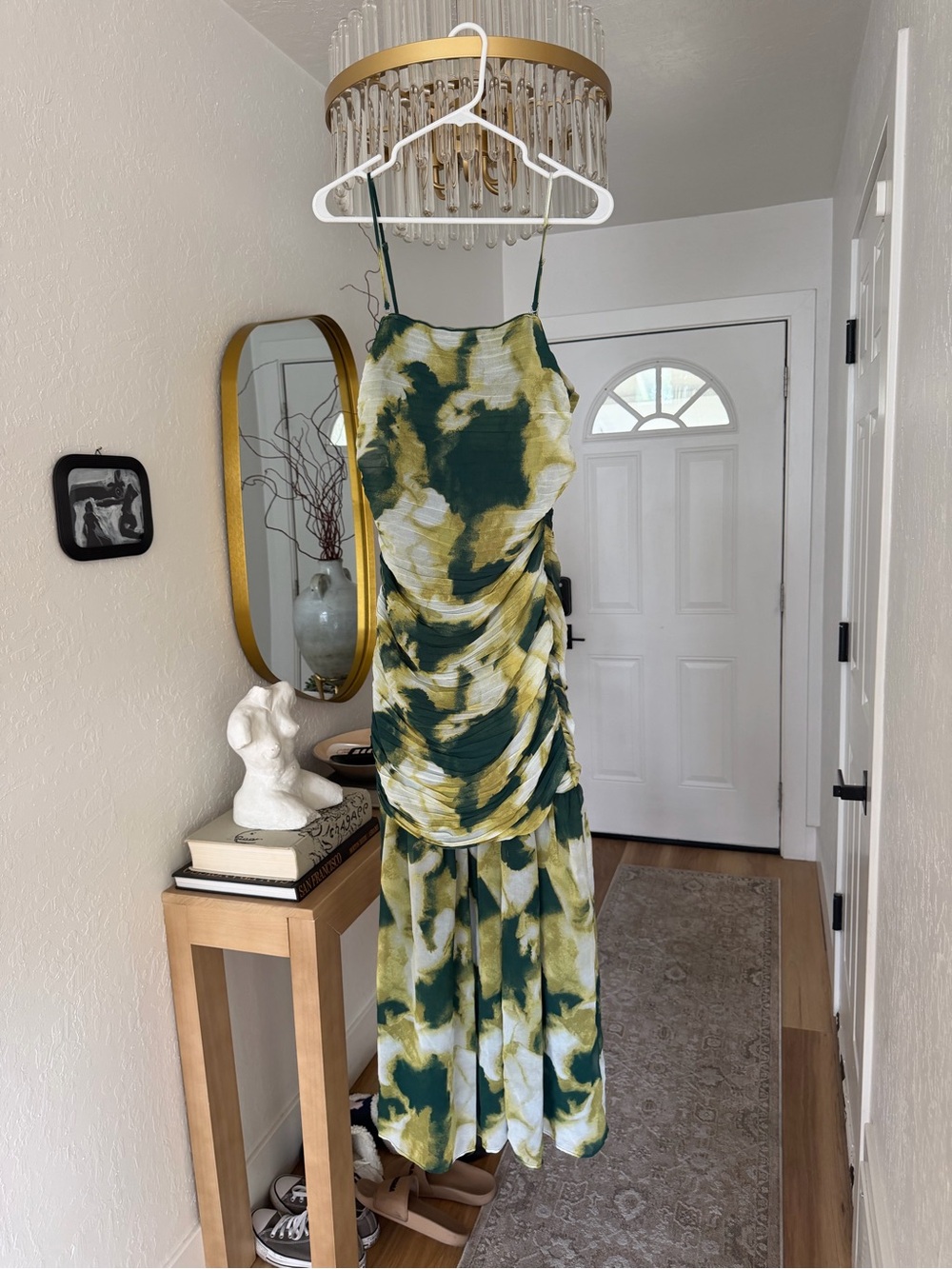 Chelsea28 Green & Olive Tie-Dye Spaghetti Strap Midi Dress